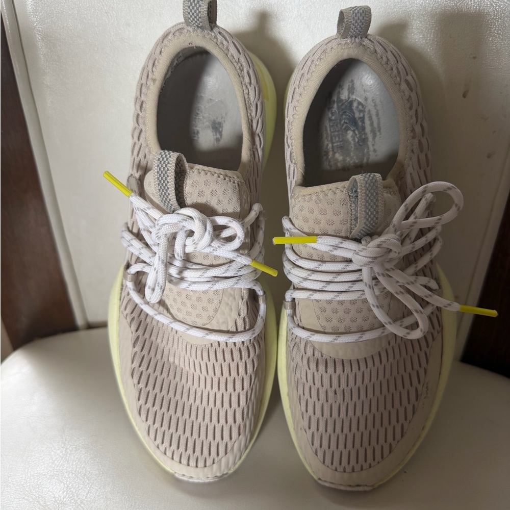 Sorel Women's Taupe and Lemon Sneakers